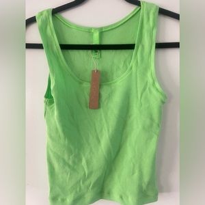 SKIMS COTTON RIBBED TANK - NEON GREEN- LARGE- NWT.